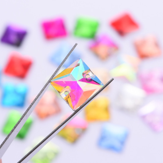 Hot Sale Rhinestone Sewing Normal Color Bling Shine Square Shape Glass Sew on Rhinestone for Performance Costumes